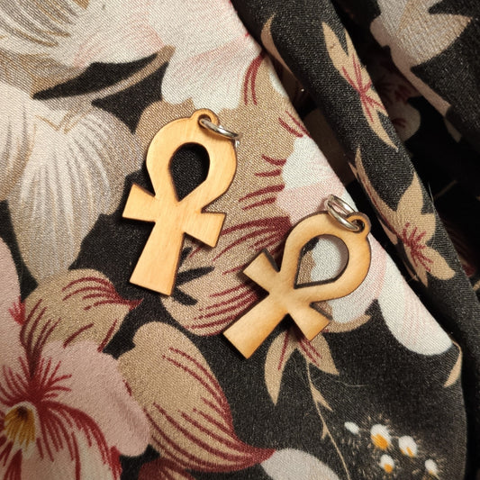 Necklace Pendant Ankh Wood